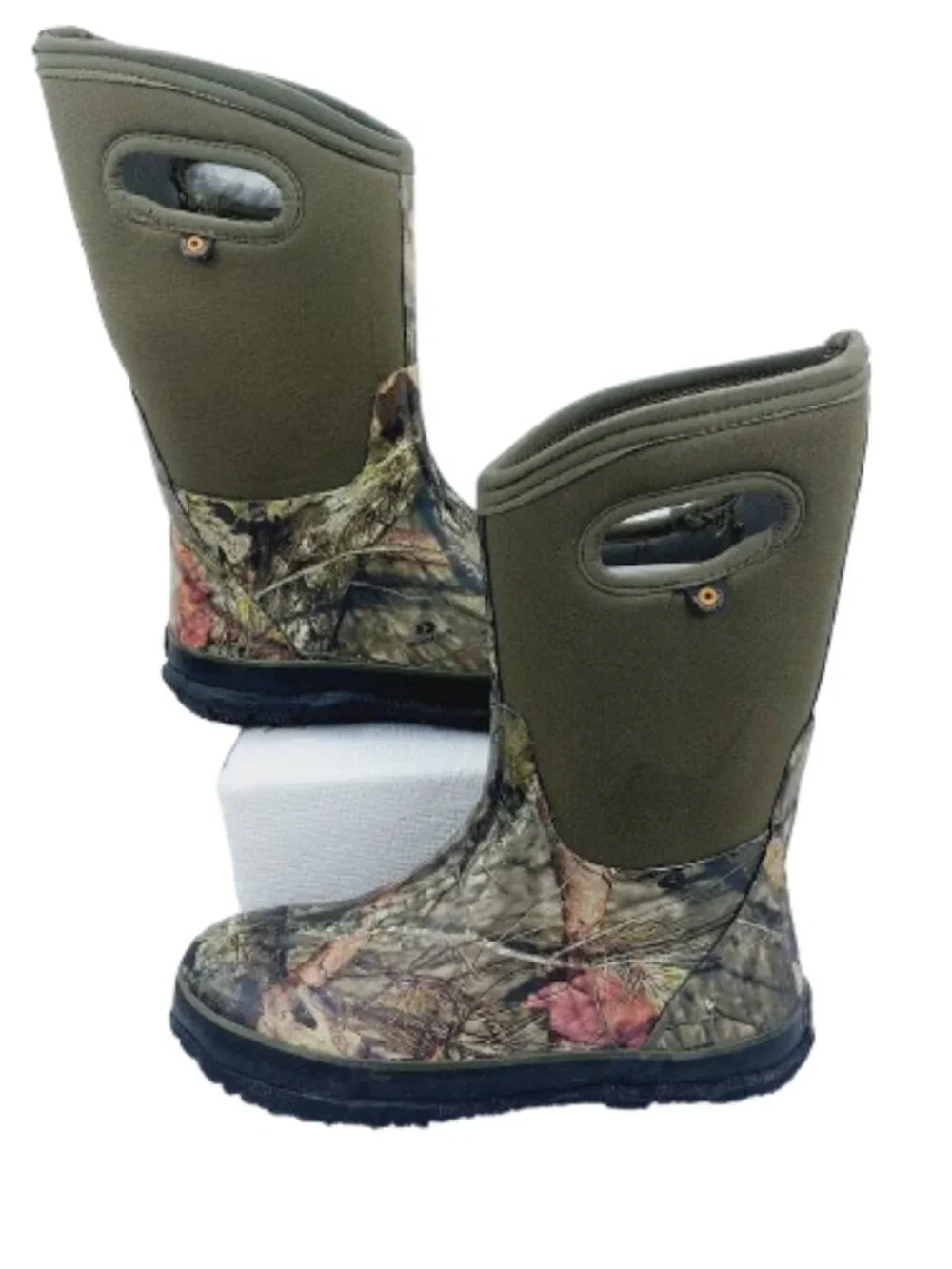 Bogs Kids Classic Mossy Oak Waterproof Pull-On Insulated Winter Snow Boot Size 4